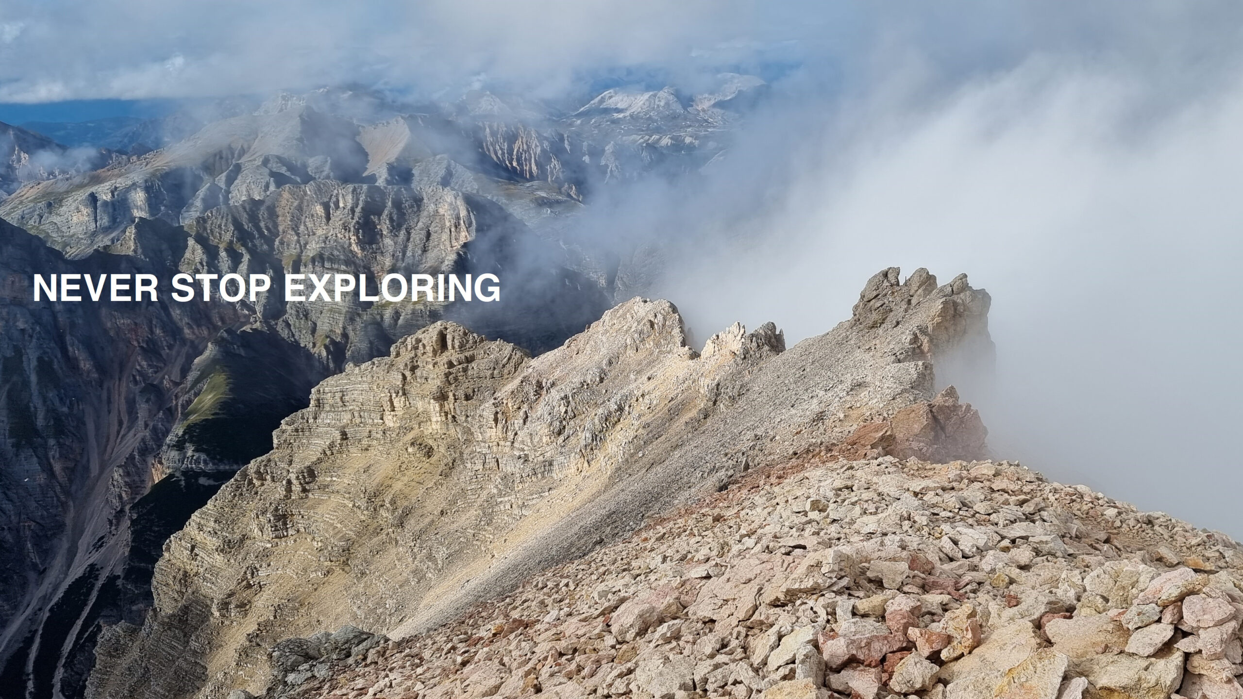 Winbladh: NEVER STOP EXPLORING - JKW